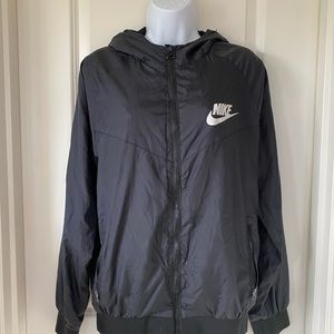 Nike Windproof Jacket
